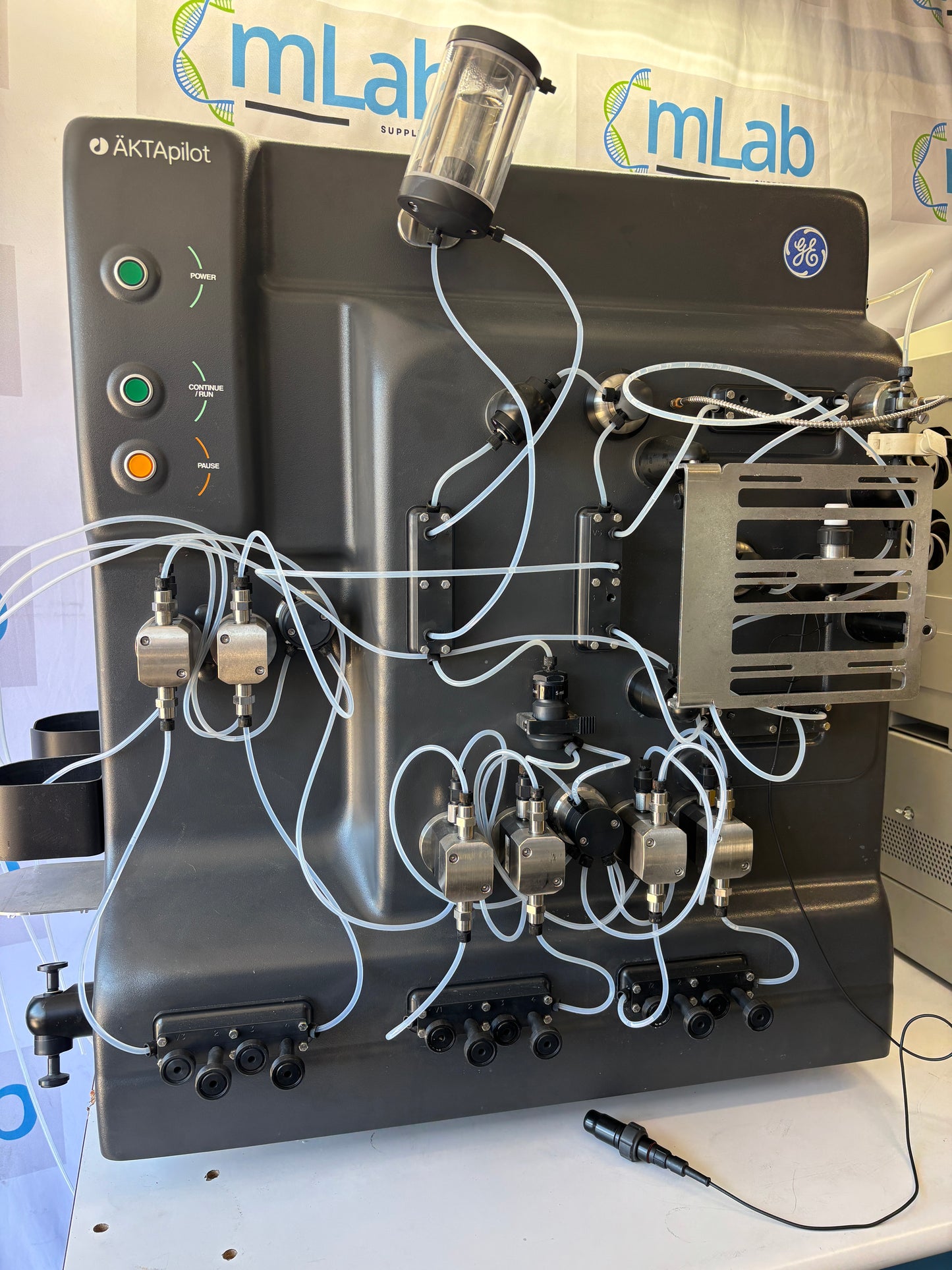 GE Amersham Biosciences AKTA Pilot Liquid Chromatography System