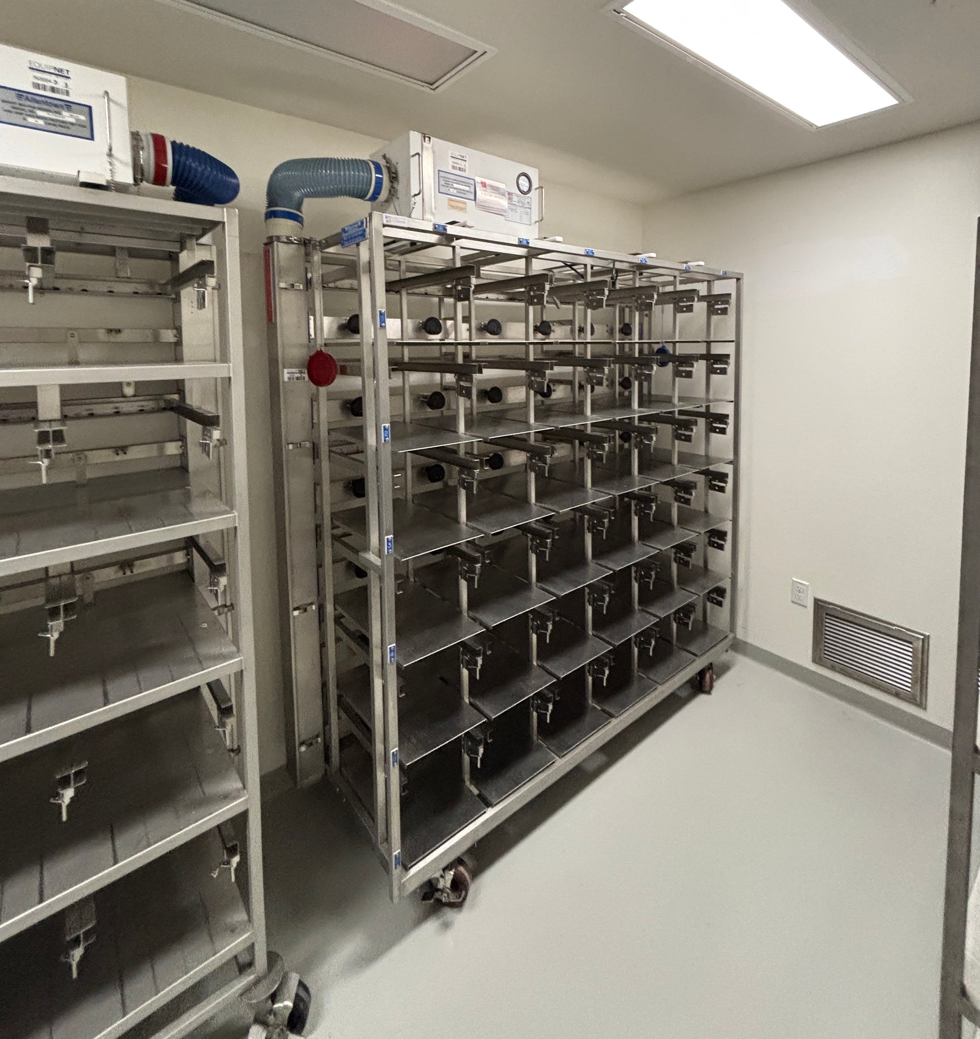 ALLENTOWN Mobile Mouse Rack 30-Cage Ventilated - mLab Supply
