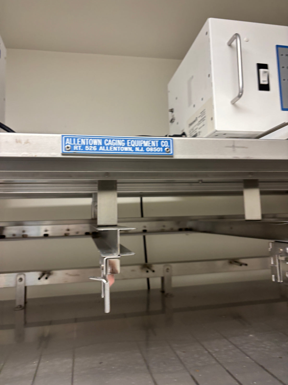 Mouse Rack Scence ALLENTOWN Mobile Mouse Rack 30-Cage Ventilated - mLab Supply